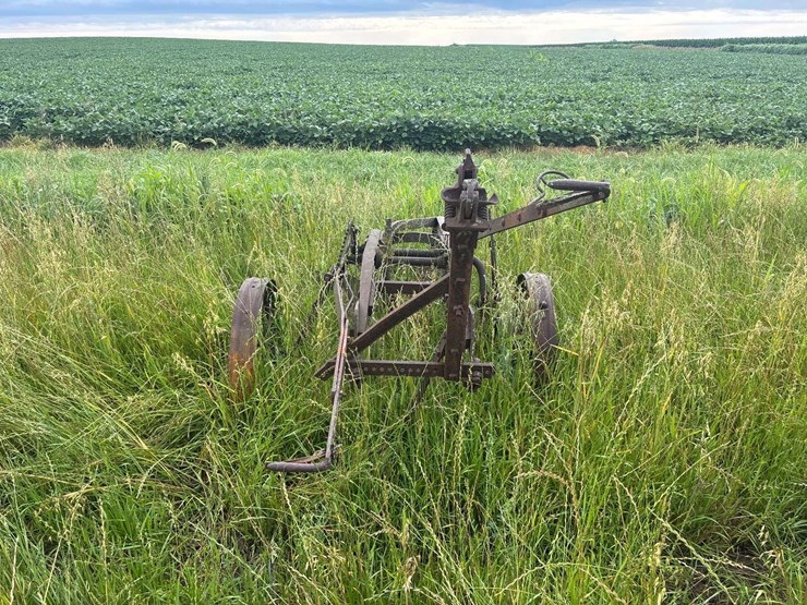 massey-ferguson-14-image-2