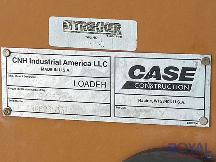 case-821f-image-5