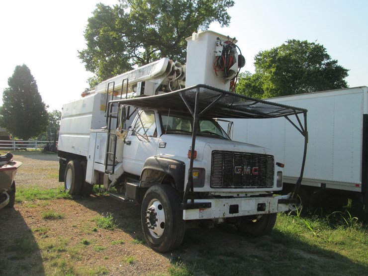 1997-gmc-c70-image-2
