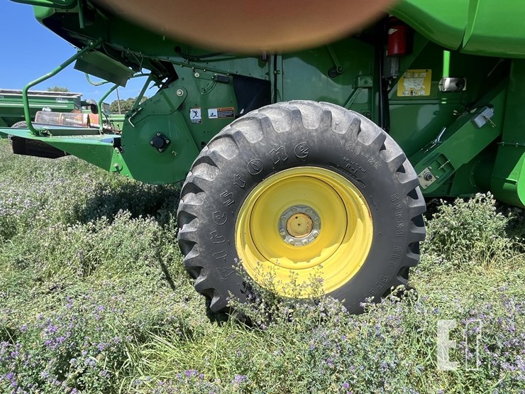 2005-john-deere-9560-sts-image-18