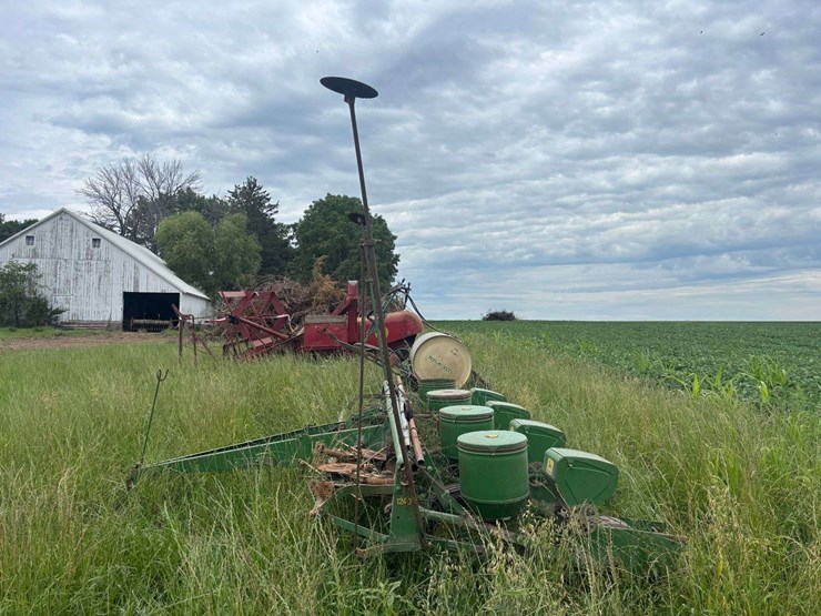john-deere-1240-image-8