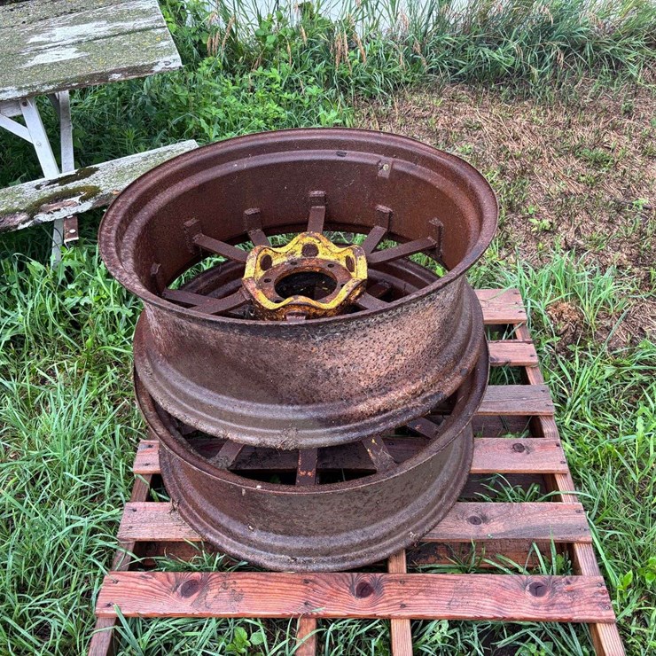 JOHN DEERE GP