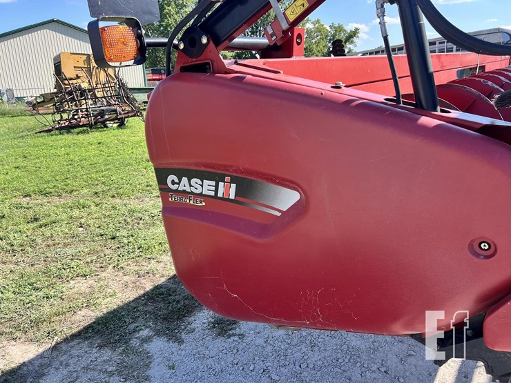 2012-case-ih-3020-image-14