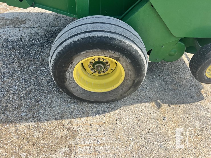 1996-john-deere-566-image-13