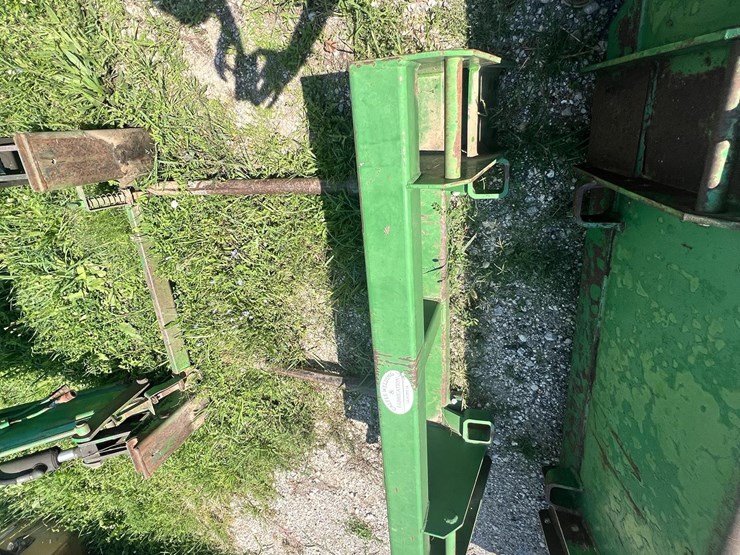 john-deere-4850-image-2