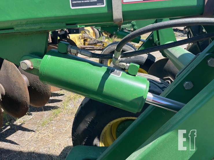 2008-john-deere-637-image-20