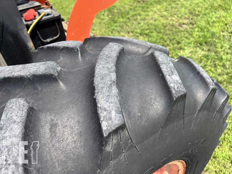 2005-kubota-m125x-image-38