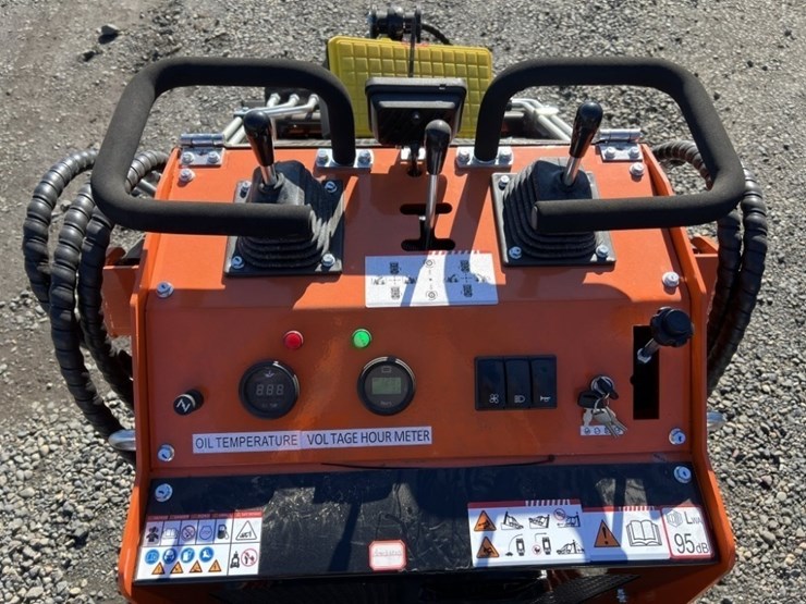 2025-mms-ms36c-mini-compact-track-loader-image-18