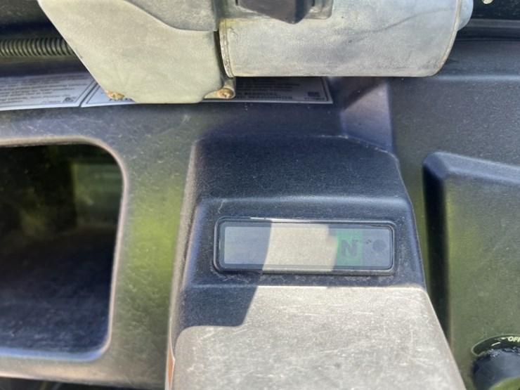 2011-polaris-ranger-400-image-15