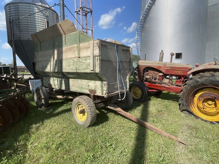 john-deere-triumph-wagon-and-running-gear-image-44