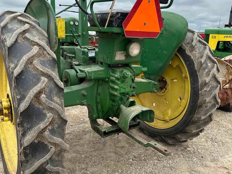 1981-john-deere-b-image-8