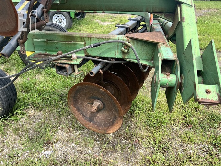 john-deere-220-image-18