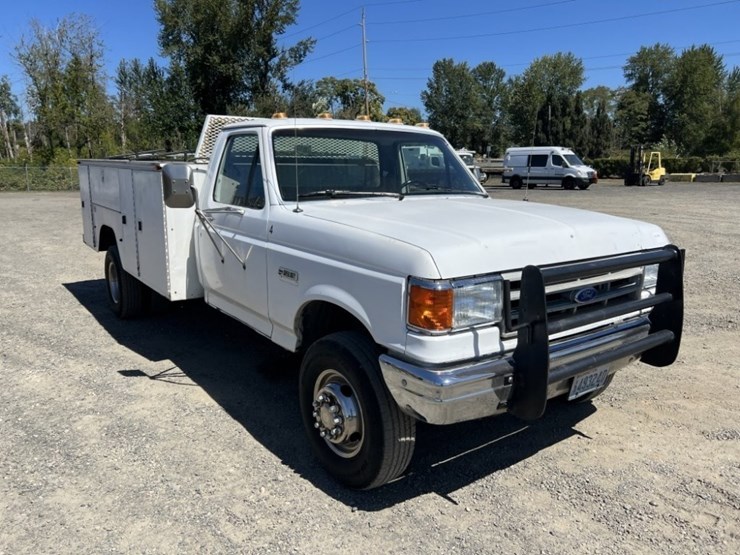 1990-ford-f-super-duty-image-2