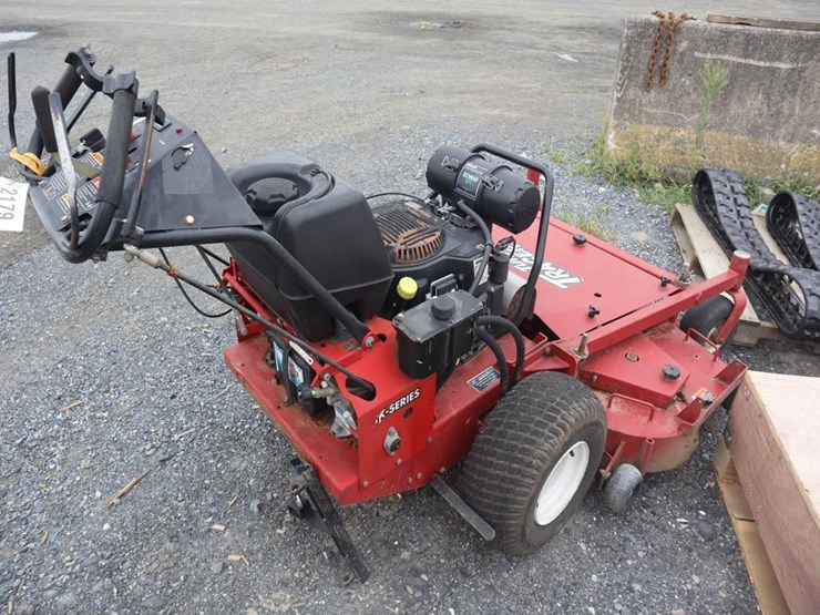 exmark-stand-on-mower-image-7