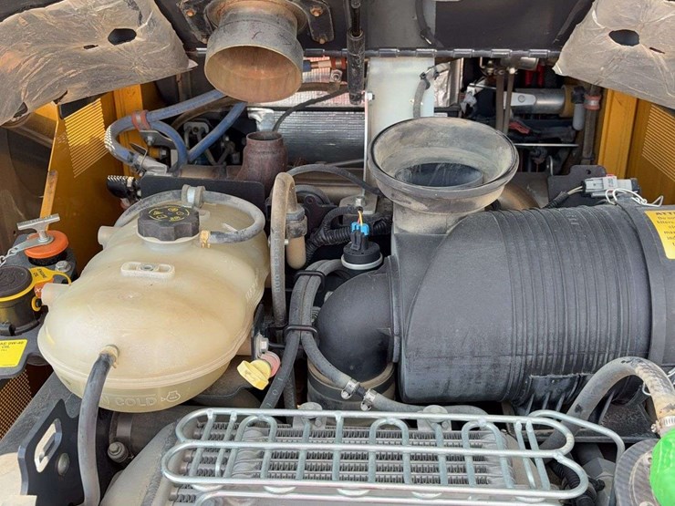 2012-deere-333g-image-25