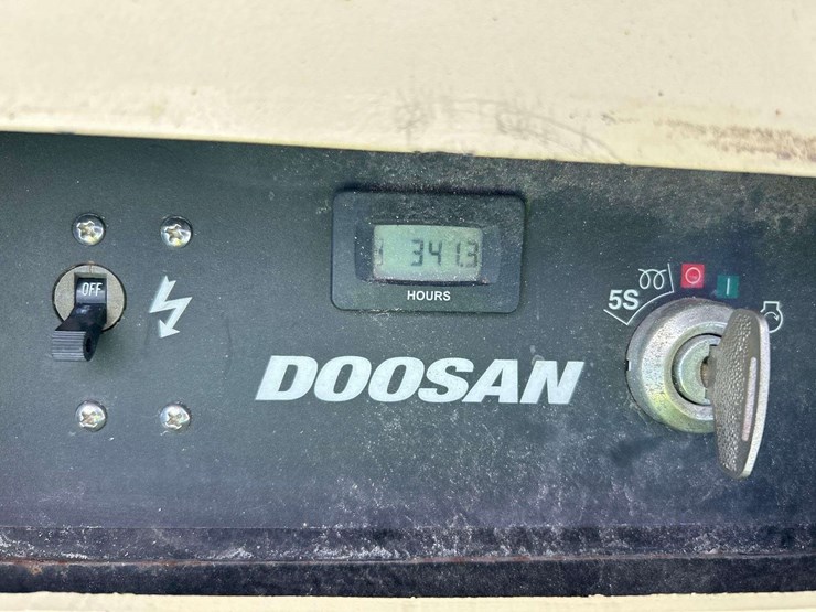2019-doosan-lcv6-image-6