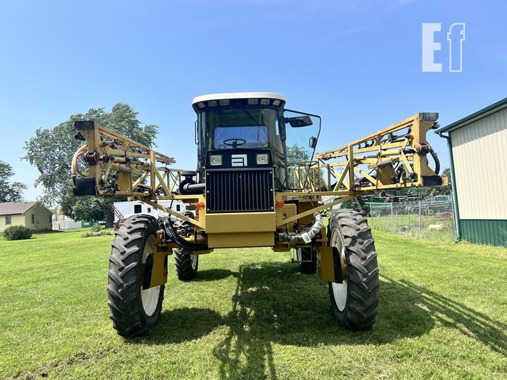 ag-chem-rogator-854-image-2