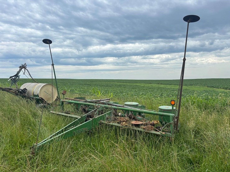 john-deere-1240-image-1