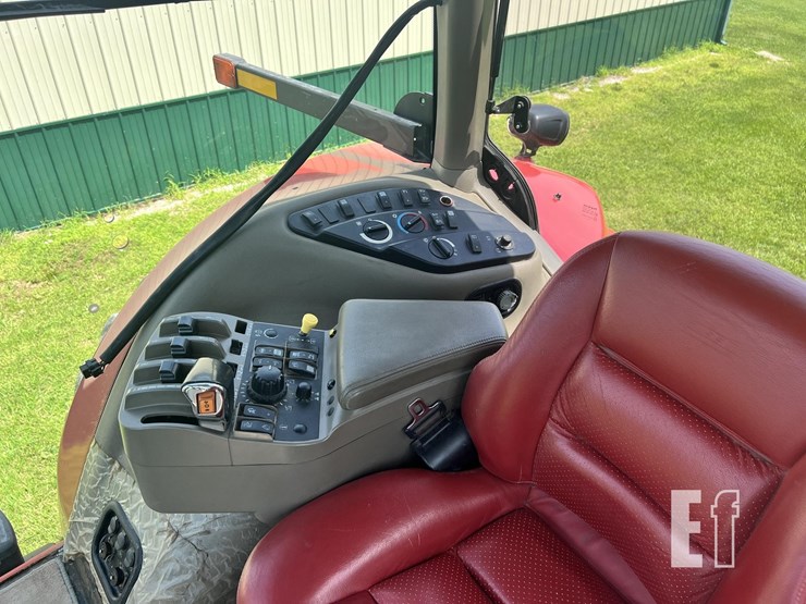 2010-case-ih-magnum-215-image-58