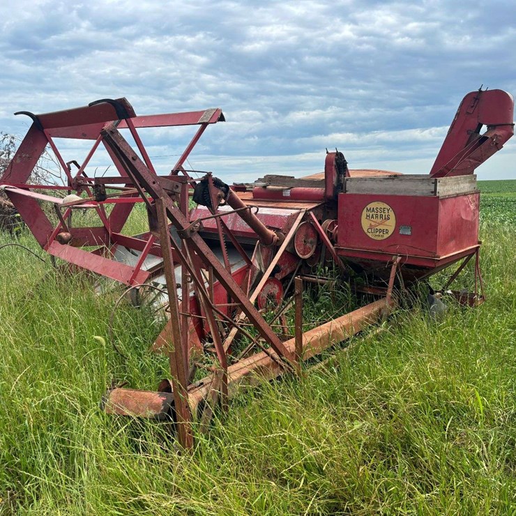 Massey Harris Clipper Combine