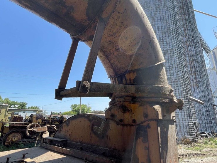 minneapolis-moline-1200-corn-sheller-image-69