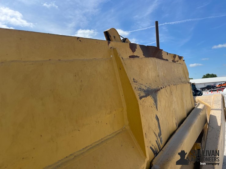 caterpillar-70-image-18