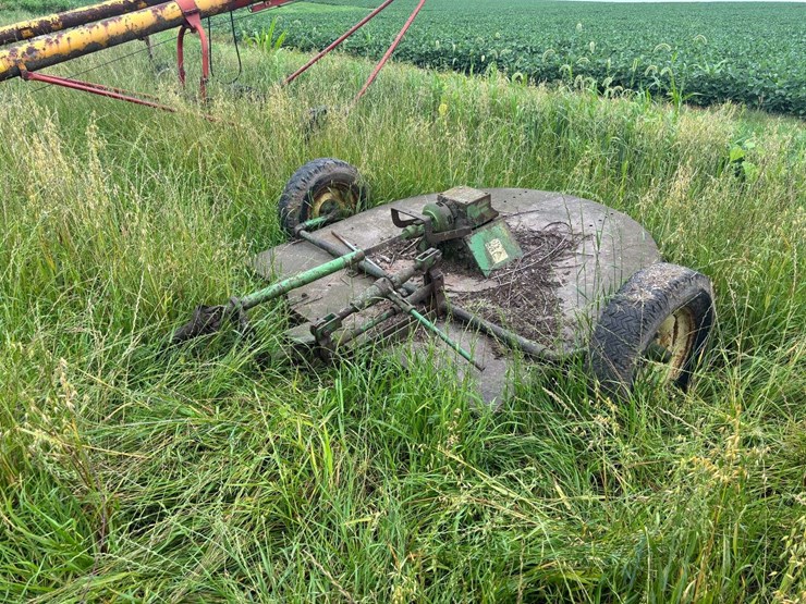 john-deere-mower-image-1