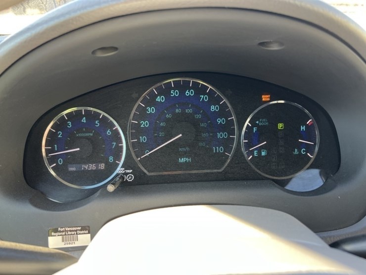 2006-toyota-sienna-le-image-27