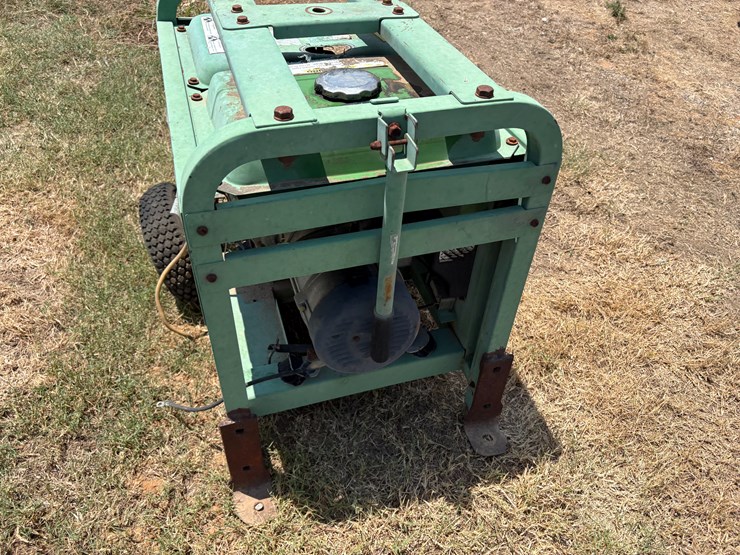 #73-•-#26100-•-titan-7500-diesel-generator-image-4