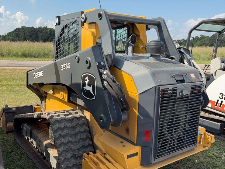 2012-deere-333g-image-4