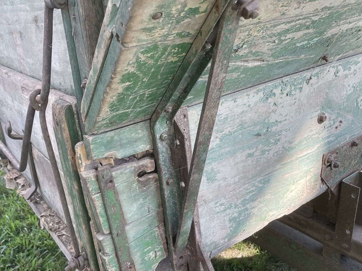 john-deere-triumph-wagon-and-running-gear-image-37