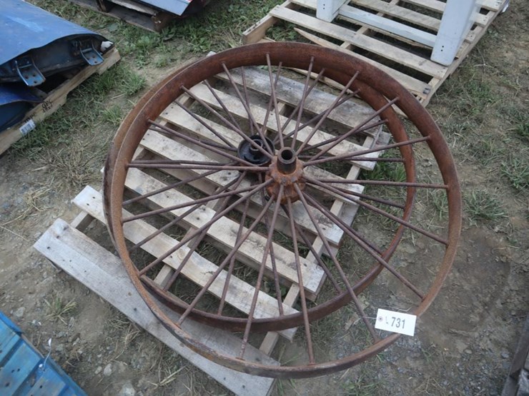 iron-spoke-wheel-image-2
