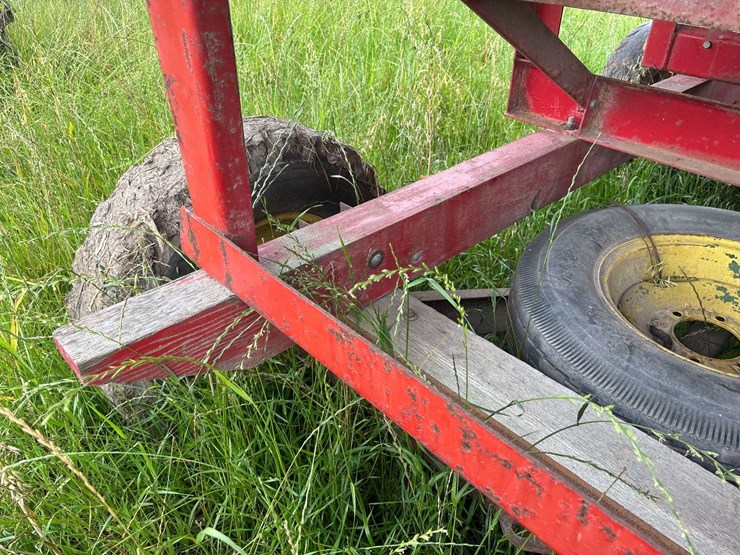 heider-gravity-box-and-john-deere-running-gear-image-30