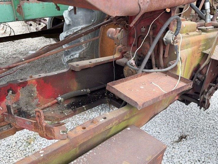 massey-ferguson-44-image-3