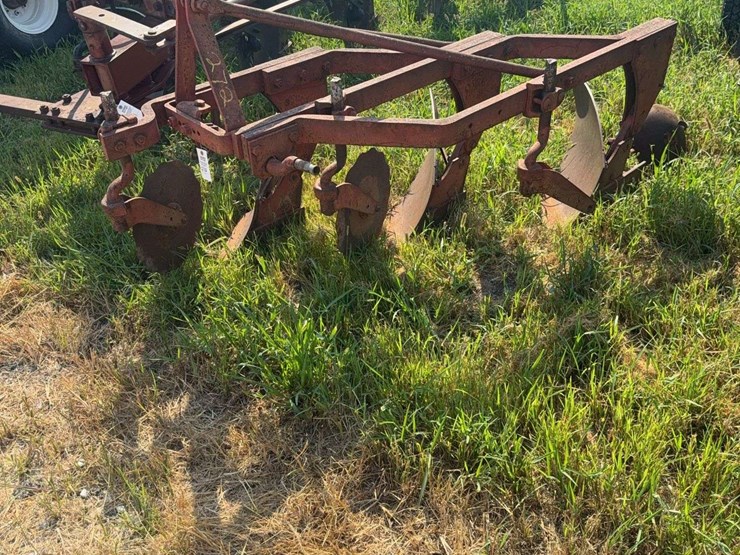 massey-ferguson-3-image-1