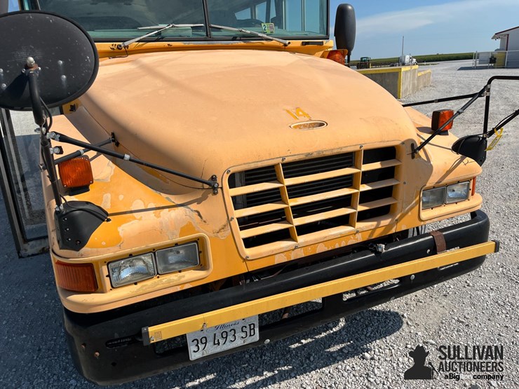 2004-caterpillar-3126-image-11