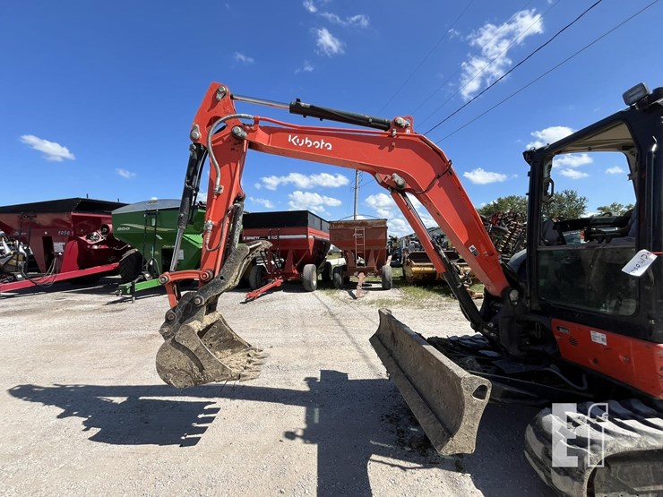 kubota-u48-5-image-14