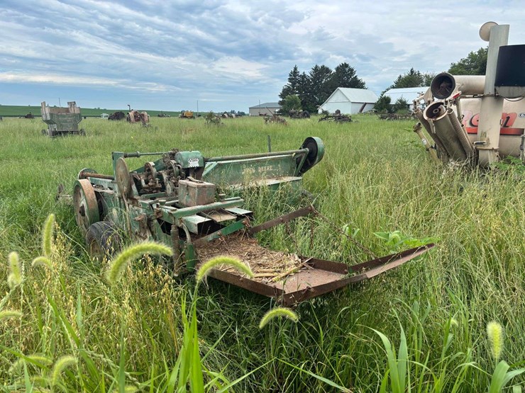 john-deere-baler-image-2