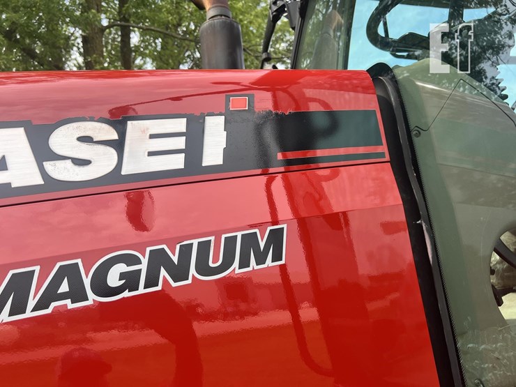 2010-case-ih-magnum-215-image-6