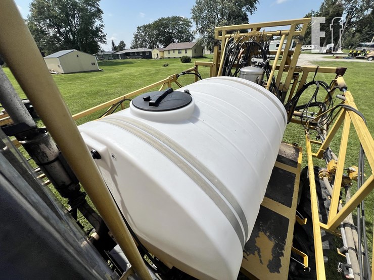 ag-chem-rogator-854-image-55