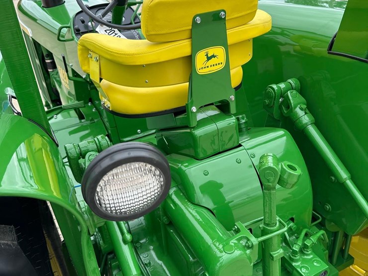 2018-john-deere-5020-image-16