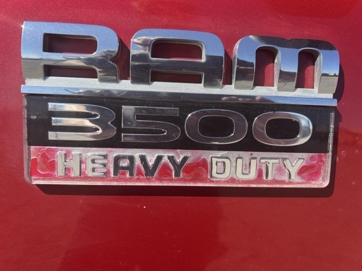 2009-dodge-ram-3500-image-10