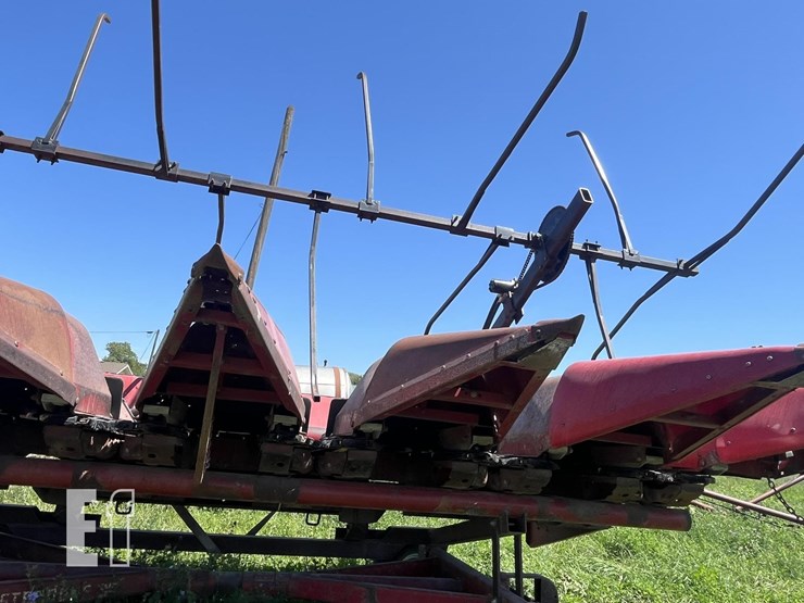 case-ih-1063-image-10