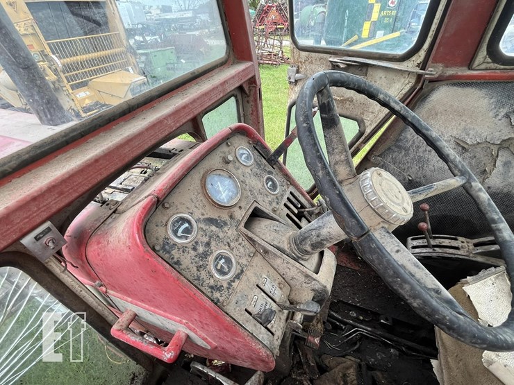 massey-ferguson-1130-image-21