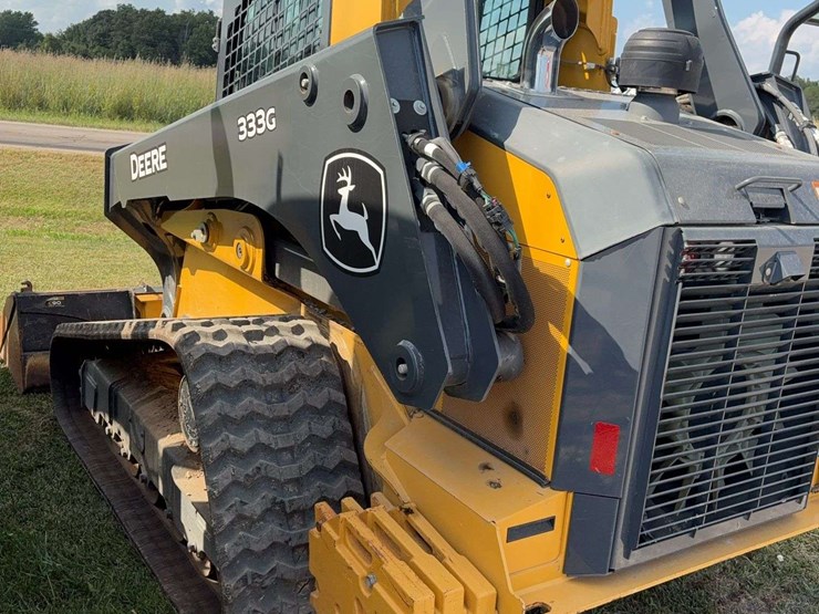 2012-deere-333g-image-5