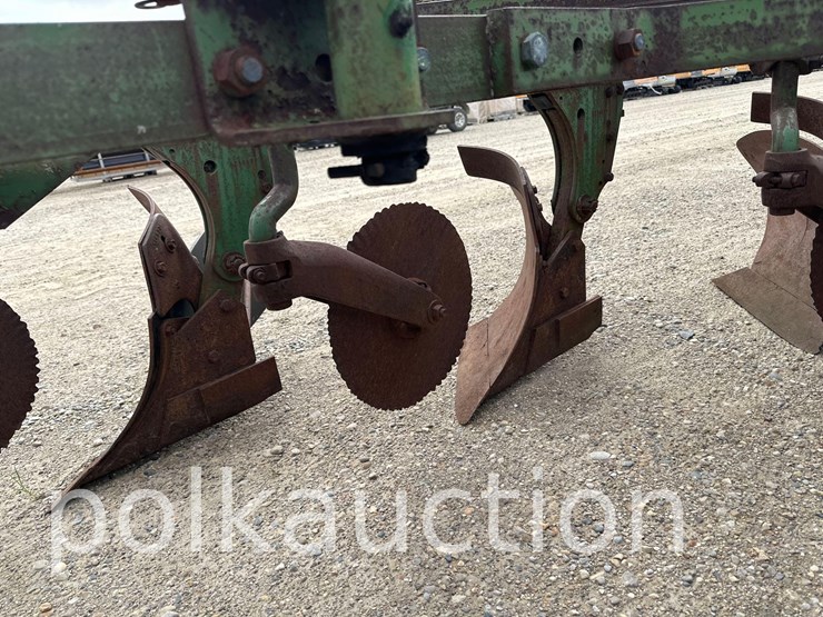 john-deere-f145-image-4