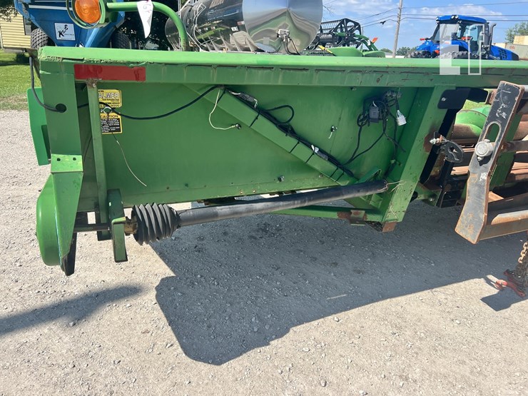 new-holland-cr9060-image-13