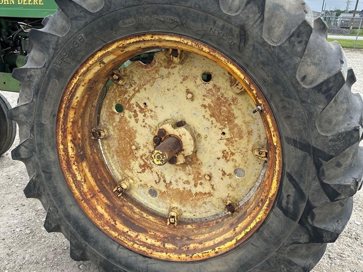 john-deere-60-image-11