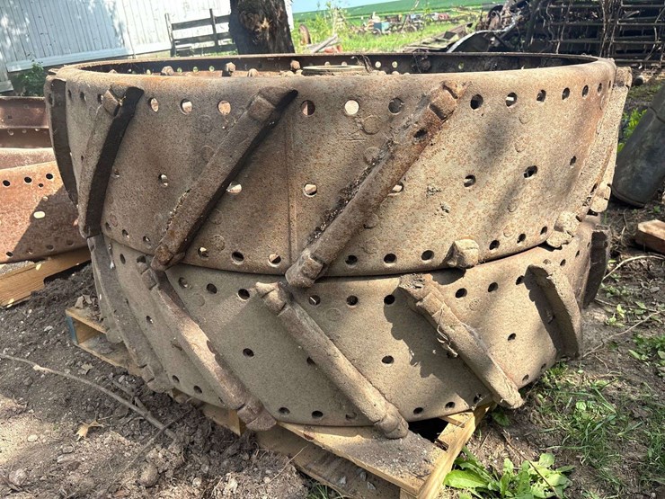 50"-steel-wheels-with-slats-image-12