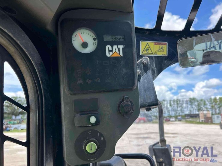 caterpillar-279c-image-12
